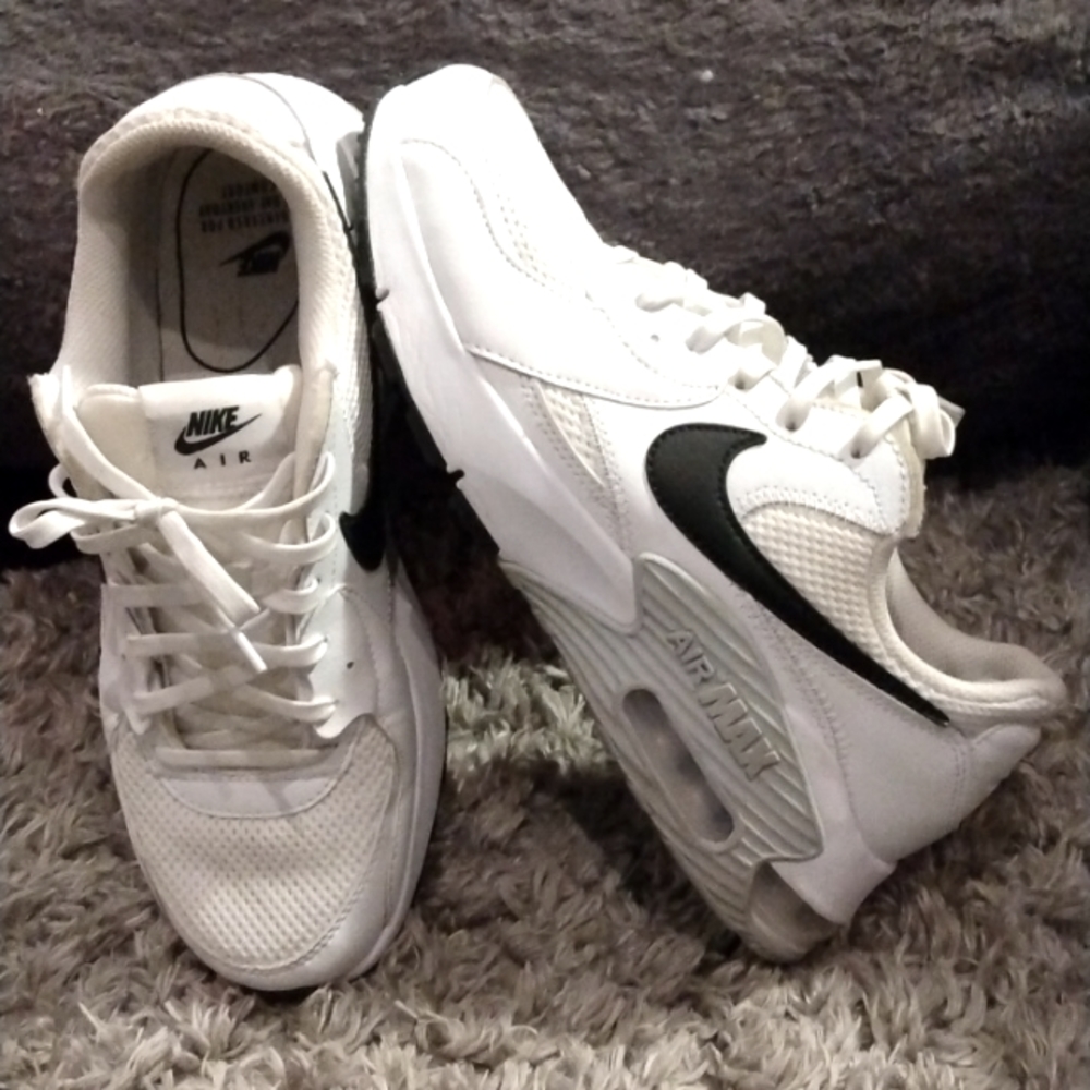 COPY - Women's  Nike Air max